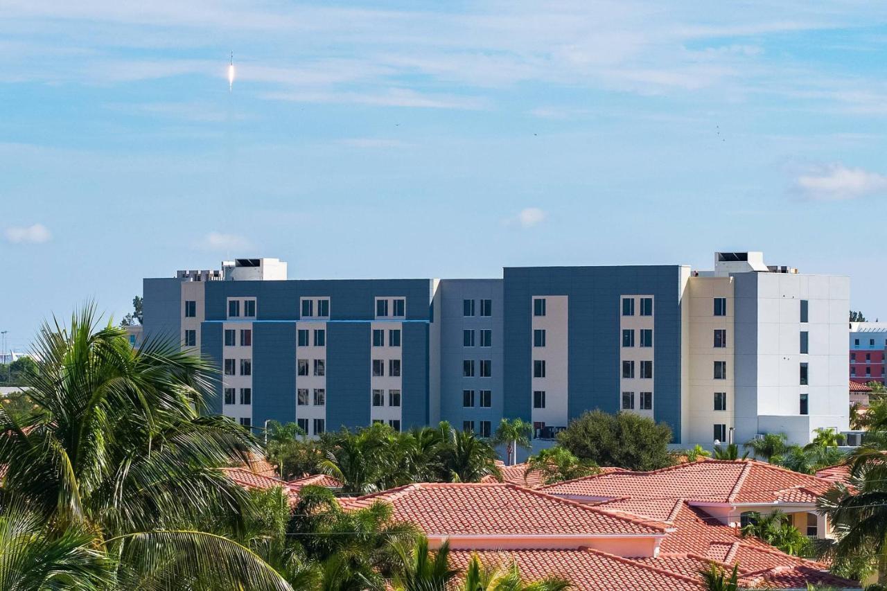 Springhill Suites By Marriott Cape Canaveral Cocoa Beach Exterior foto